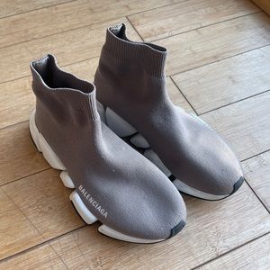 WOMEN'S SPEED SNEAKER IN BLACK 6